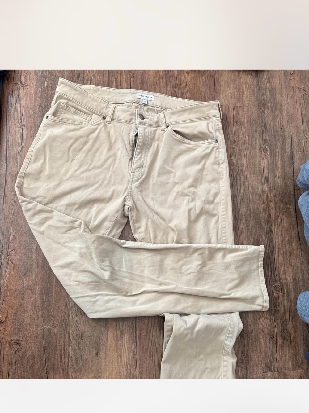 Neutral Beige Straight-Leg Jeans